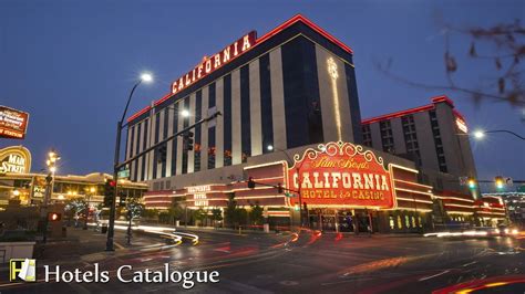 luxury hotels downtown las vegas.